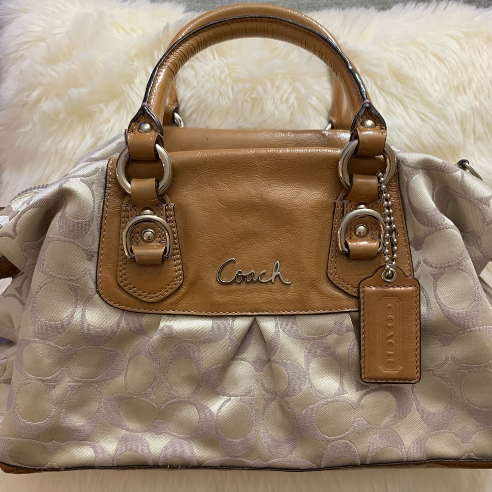 Coach Handbag/shoulder bag - Picture 1 of 8